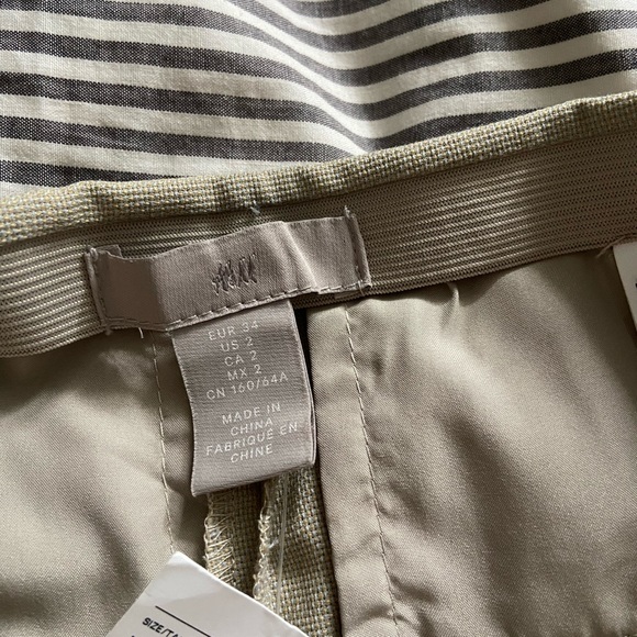 Fitted Linen Dress Pants - Picture 2 of 2